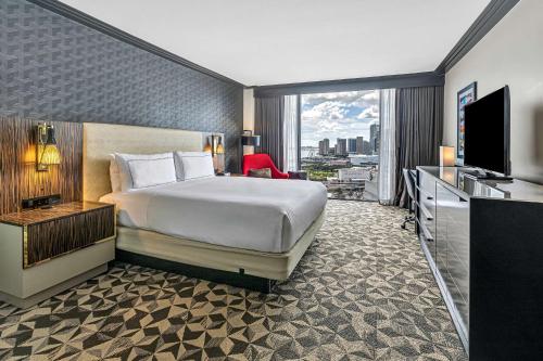 room detail thumbnail 1