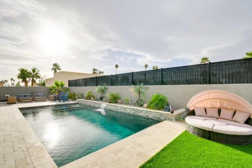 Lake Havasu City Escape with Pool, Patio and Grill!