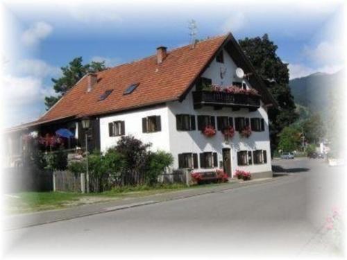 Ferienwohnung für 4 Personen 1 Kind ca 50 qm in Unterammergau, Bayern Oberbayern