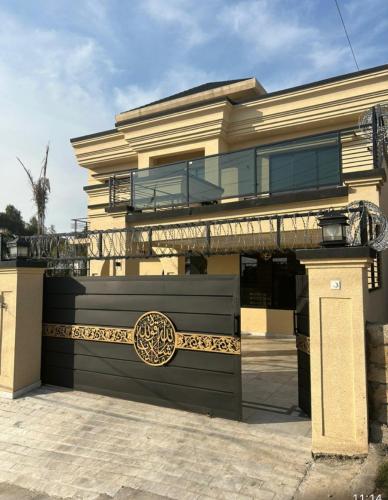 Superior Villa in Mirpur city Azad kashmir in Dhupsari