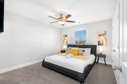 Make Lemonade in luxury w king bed and free parking plus 40 minutes to Nashville thumb 3