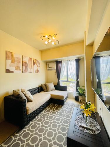 Sunset View 1-BR Unit at Centrio Tower beside Ayala Mall Downtown CDO, Cagayan de Oro (foto 8)