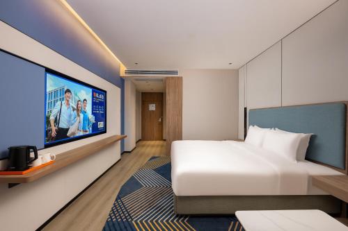room detail thumbnail 1