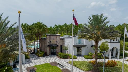 Charming 4BR w Private Pool Festival Gated Resort - 편의 시설/서비스