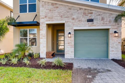 8992 CC - Exquisite 5 Bed Single Family in Davenport, USA