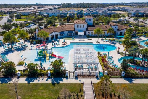 Resort Townhome w/PRIVATE Pool & BBQ, near Disney! - 편의 시설/서비스