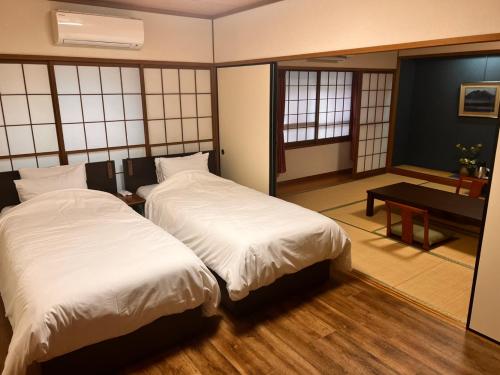 Japanese-Style Room with Twin beds - Non-Smoking