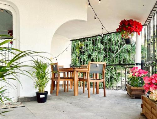 شرفة/ تراس, Casa Geranio conveniente y funcional. in Jacarandas