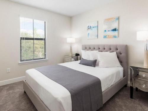Peaceful 3Bed Town Home in Balmoral Resort-3SLTTH2 condo in Haines City, USA