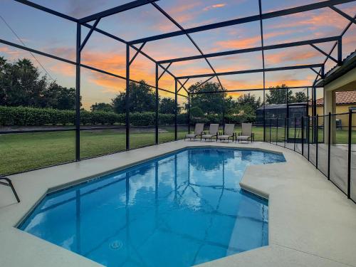 Rosemont Retreat in Davenport, USA