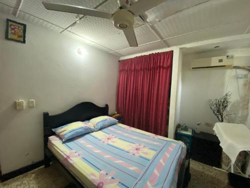 Double Room with Shared Bathroom image 6