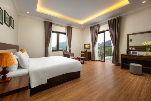 room detail thumbnail 0