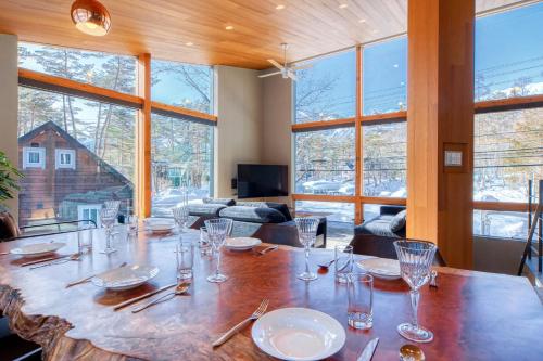 Hakuba Jade Chalet by Jade Group