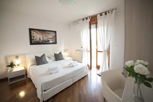 

Roman Holidays all'Eur