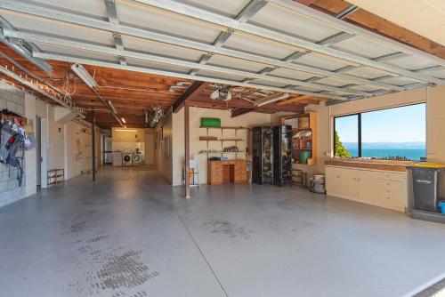 Aquavista - Beautiful Views over Tasman Bay in Britannia Heights