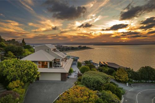 Aquavista - Beautiful Views over Tasman Bay