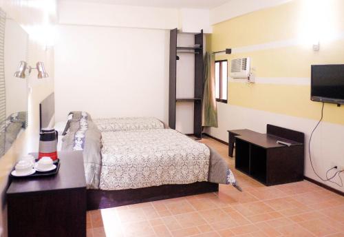 Metro Park Hotel - Mandaue City in Mandaue City