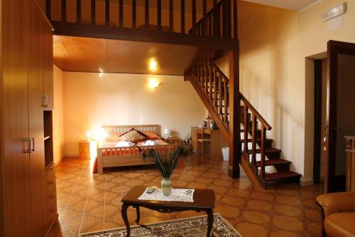 Luana Inn Holiday - main image