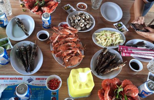 Restorāns, Homestay Nguyễn Hùng (Homestay Nguyen Hung) in Nam Can (Ca Mau)