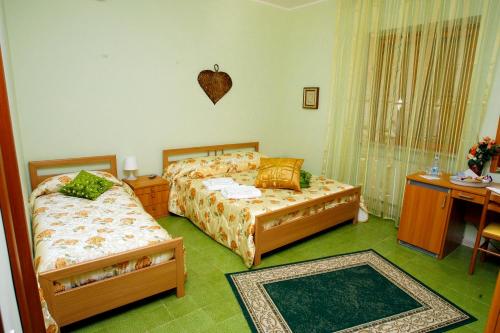 Luana Inn Holiday - image 6