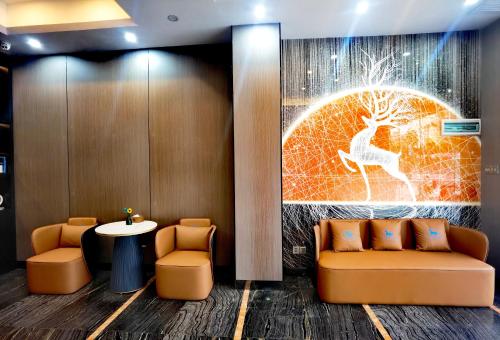 Paco Hotel Tianhe Coach Terminal Metro Satation Guangzhou-Free Shuttle Bus for Canton Fair - 로비