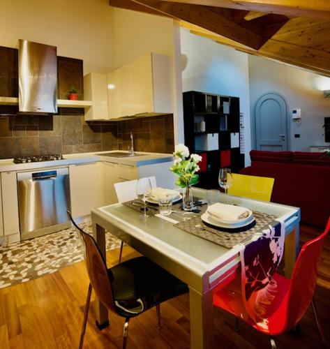 Iekārtas, Cozy Apartment with view - LAGHI E SENTIERI - in Castello Di Brianza