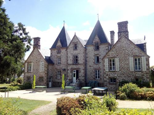 Château du Bourg - Chambre d'hôtes - Saint-Denis-de-Gastines