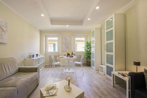 Fossi - Flo Apartments - image 13