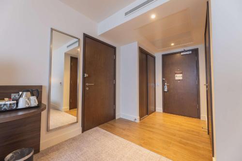 Hilton Garden Inn Birmingham Airport Uk - main image