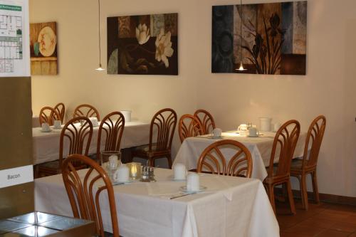 Restaurant, Elbbrucken Hotel in Rothenburgsort