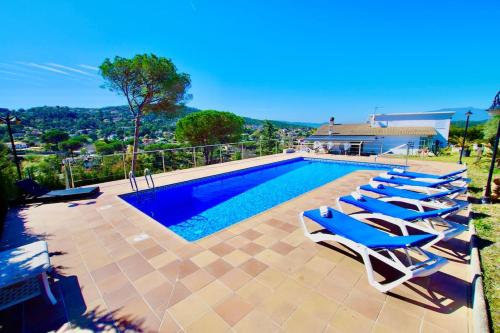 V&V Lloret-Villa Lavinia preciosa villa para 8 PAX piscina privada y gran jardín con mesa de ping-pong