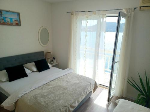 Apartmani Leženić Dada - image 2