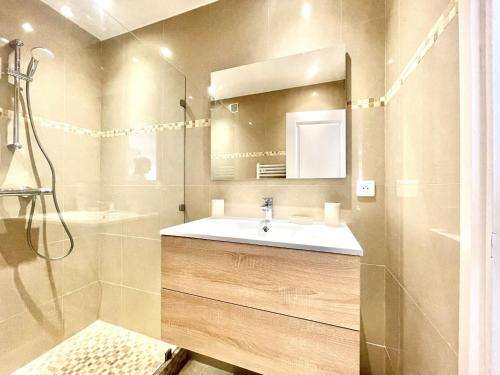 Two-Bedroom Apartment image 3
