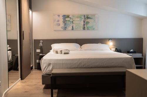 Superior Queen Room image 1