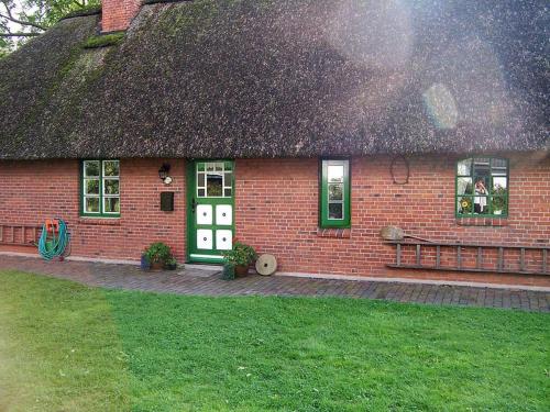 Thatched roof house Kehl