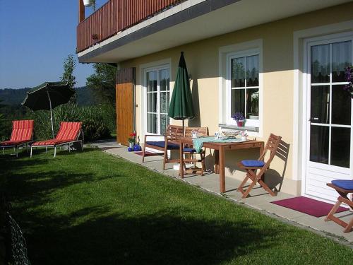 Kiesenberg 9 Comfortable holiday residence in Thanstein, Deutschland