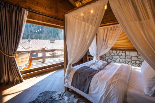 Bİ ABANT MASALI VİLLAGE HOTEL (BI ABANT MASALI VILLAGE HOTEL) in Akçaalan