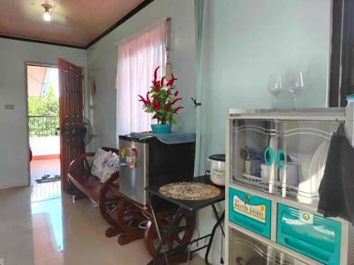 Rooftop Inn Bauan Batangas in บาทางกัส