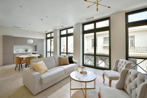 Luxury Athens Villa | 2 Bedrooms | Villa Yamamoto | Thissio View | Platia Agion Asomaton