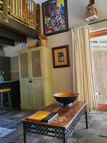 Teas & Seas Self Catering Cottage - Tap to explore photos
