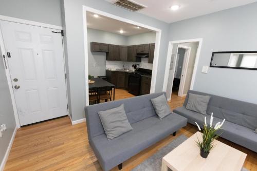 Mins to NYC - Stylish 3 Bedroom Haven in Jersey City, USA