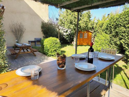 Le PATIO GARONNE maison 6 personnes, climatisé, Netflix