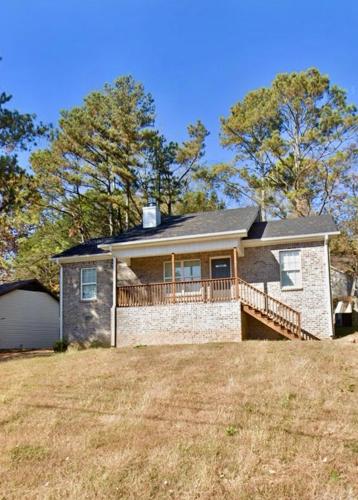 Brand New 3 bedroom 2 bath Home (Built 2022) photo 1