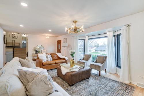 Family-Friendly Villa Park Home 16 Mi to Chicago! in Villa Park, USA
