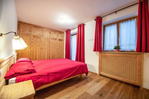 Cristina Hospitality - Apartment - St Ulrich / Ortisei