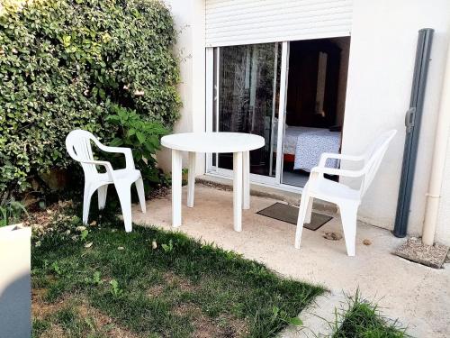 Maison d'une chambre avec jardin clos et wifi a Tonnay Charente - Location saisonnière - Tonnay-Charente