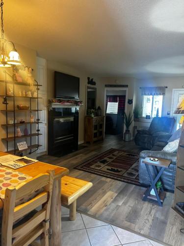 River Place Condos #407 2BD in Pigeon Forge, USA