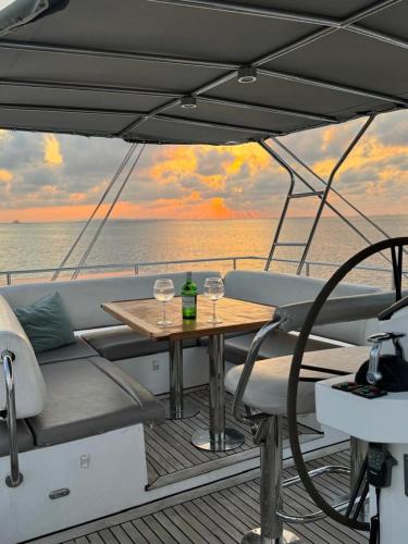 "Marea" Sunreef 62 Catamaran with Crew all inclusive in El Porvenir