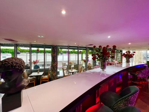 Rafayel Hotel & Spa - image 4