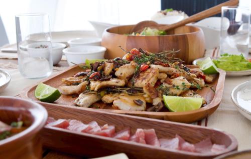 Food and beverages, "Marea" Sunreef 62 Catamaran with Crew all inclusive in El Porvenir